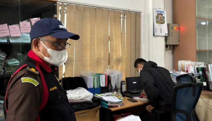 Kejari Padang Geledah Rumah Anggota DPRD Sumbar Beny Saswin Nasrun Terkait Dugaan Korupsi