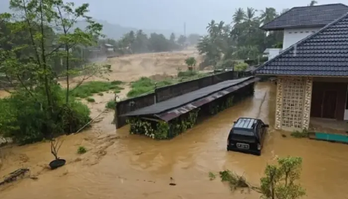 Banjir di Padang; 31 Ribu Jiwa Terdampak, Delapan Warga Meninggal