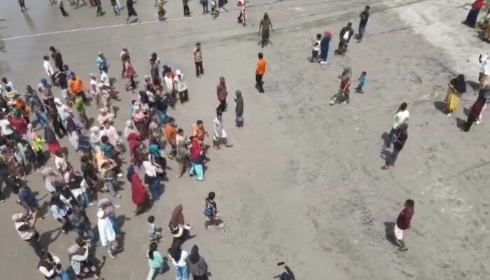 Tim SAR Gabungan Evakuasi Dua Nelayan Selamat di Perairan Tiku, Agam