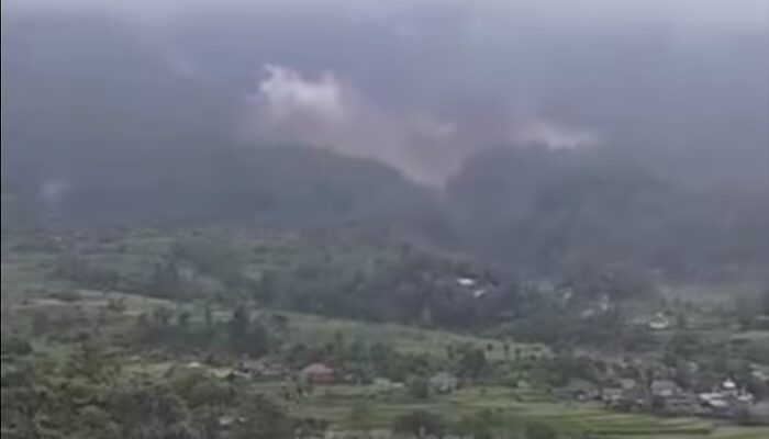 Banjir Bandang Terjang Malalak, Puluhan Warga Mengungsi ke Lokasi Aman