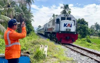 KAI Divre II Sumbar Lakukan Cek Lintas Kuraitaji–Cimparuh Jelang Angkutan Lebaran 2026