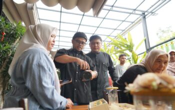 Pertamina Patra Niaga Sumbagut Bekali UMKM Binaan dengan Pelatihan Fotografi Produk